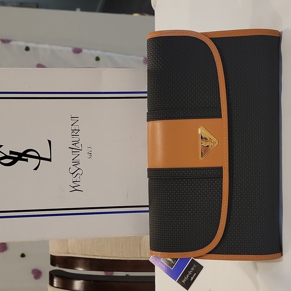 NEW & Authentic YSL Clutch bag with box - Picture 1 of 12